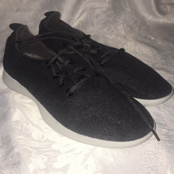 dark grey allbirds